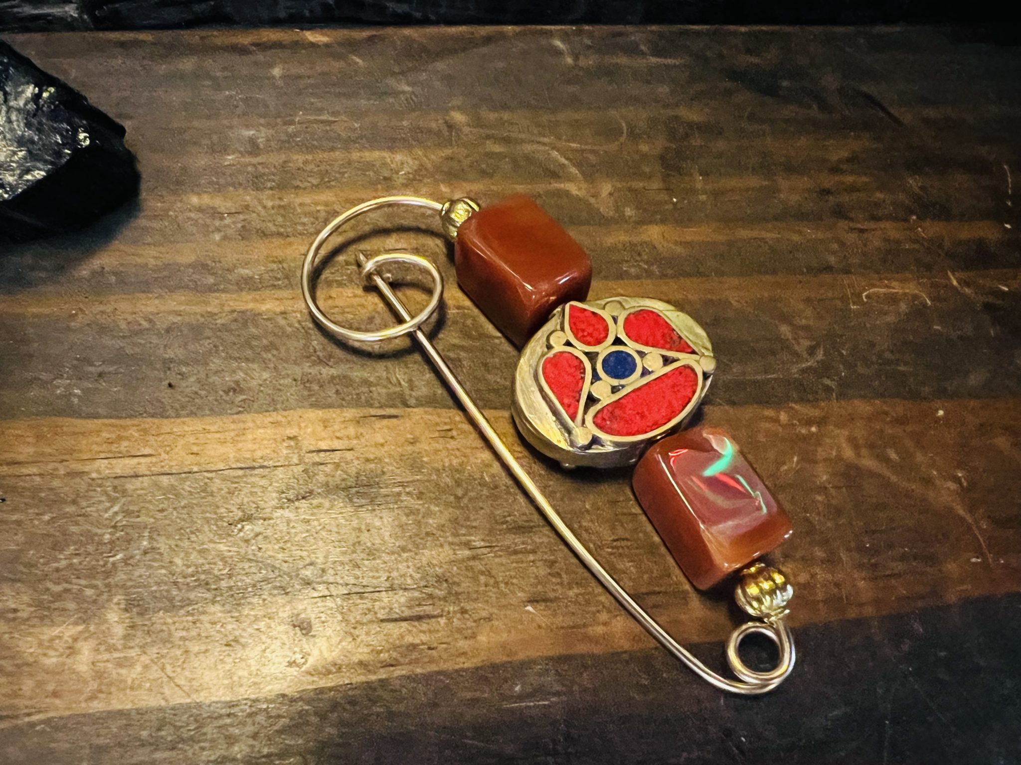 Beading Dreams Beaded Kilt Pin 6pm